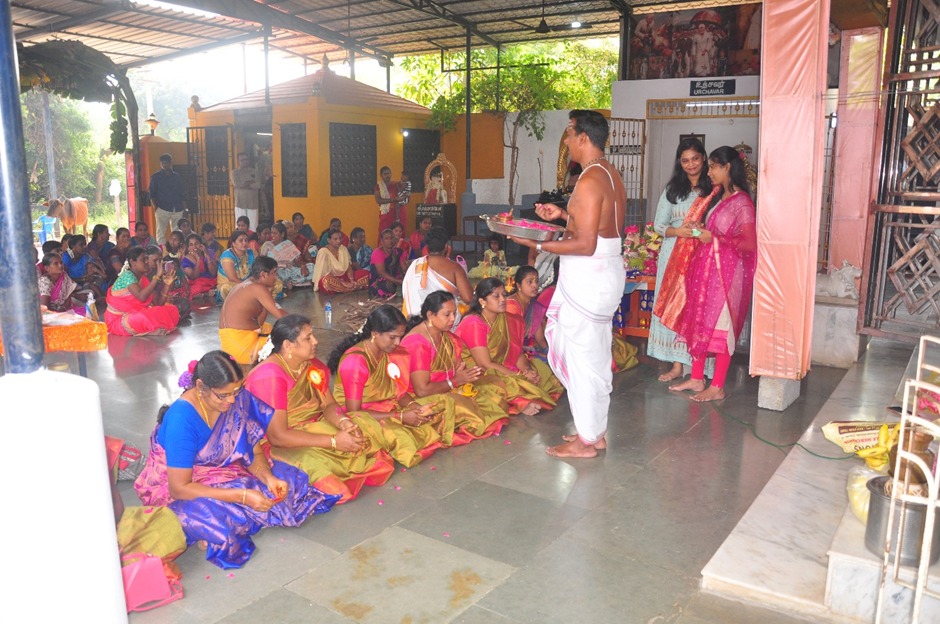 Procession with Rama idol