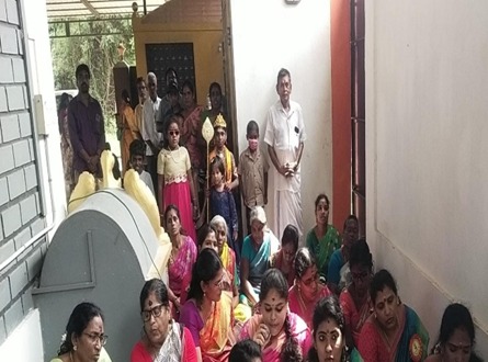 Devotees during New Year